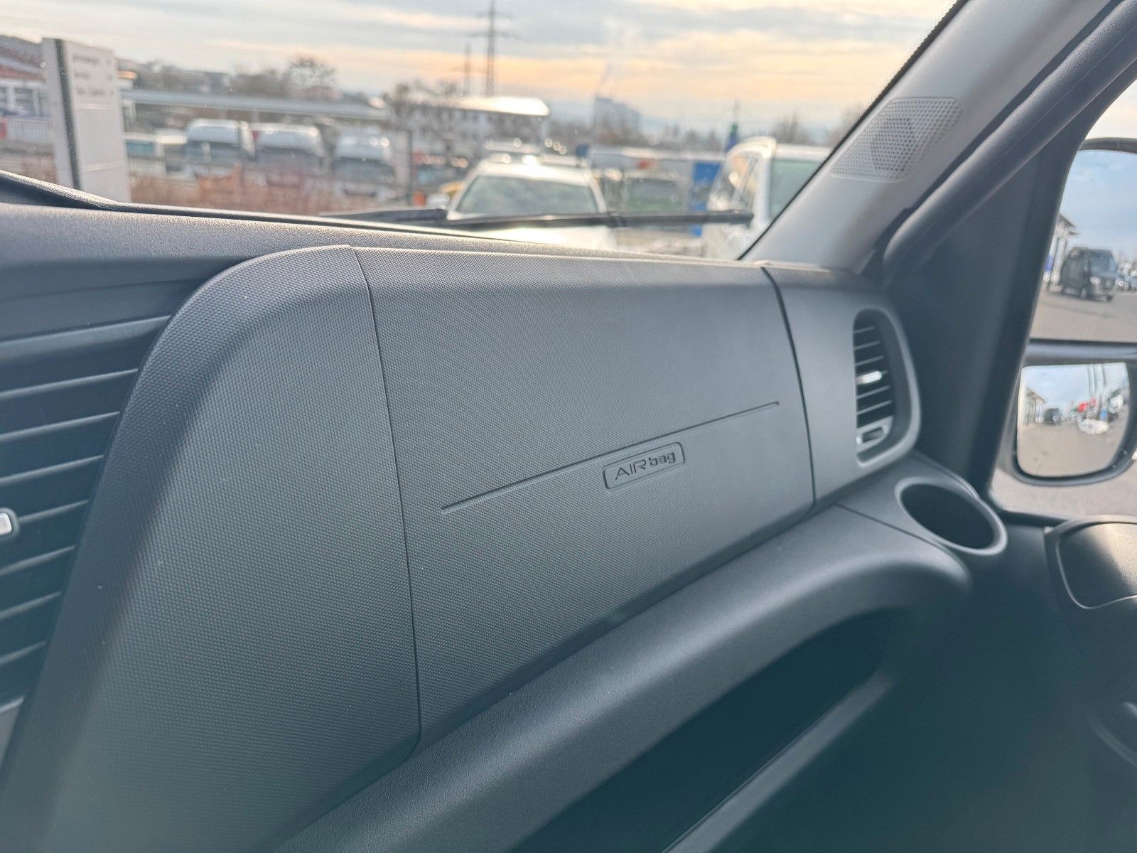 Fahrzeugabbildung Iveco Daily 35S14 A8 *R4.100mm*Automatik*Kamera*