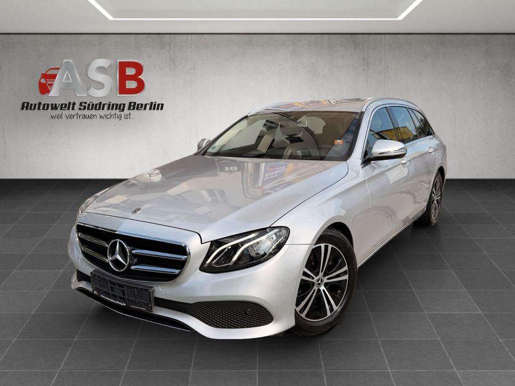 Image of Mercedes-Benz E 200