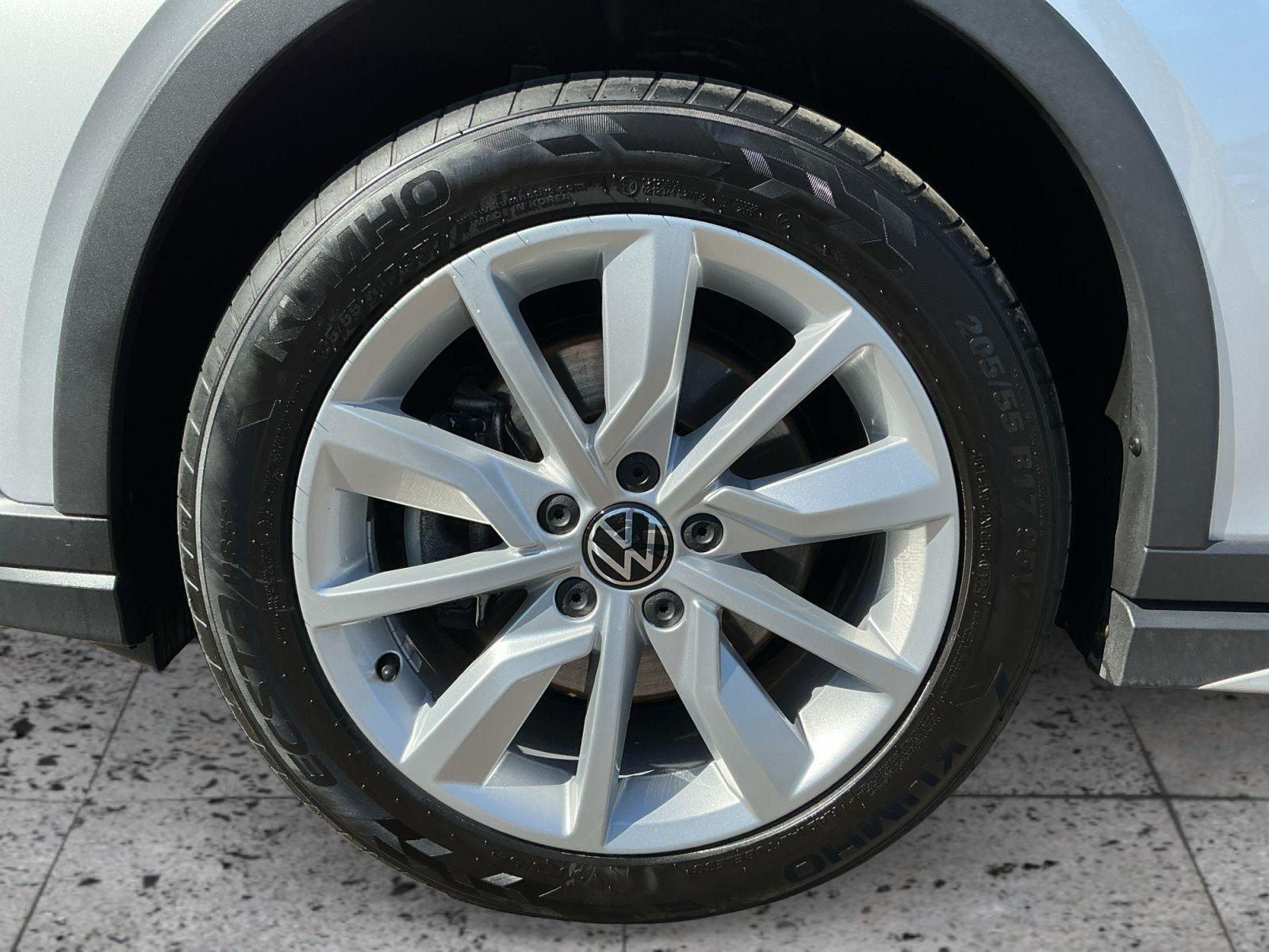 Volkswagen Golf VIII Variant 2.0TDI ALLTRACK 4x4 AHK+ACC, миниатюра 8