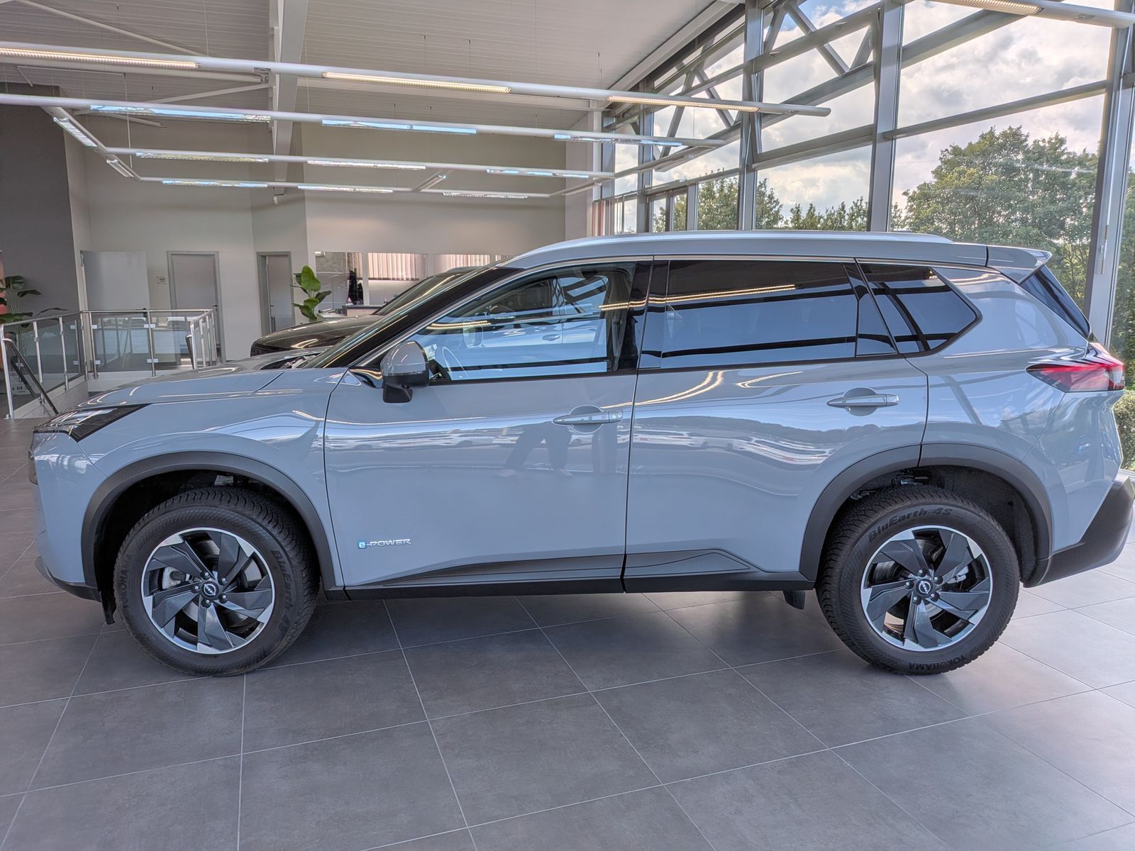 Fahrzeugabbildung Nissan X-Trail 1.5 e-Power N-Connecta ACC 360 Navi 12"