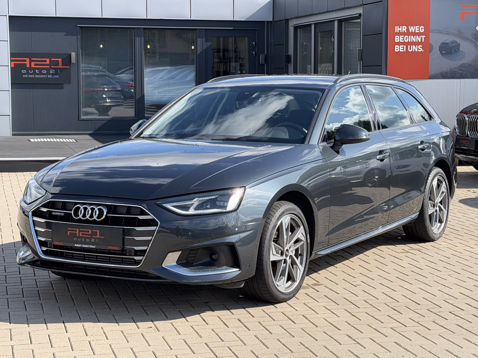 Audi A4 40 TFSI Quattro Sport ACC|Totwinkel|AHK|LED 
