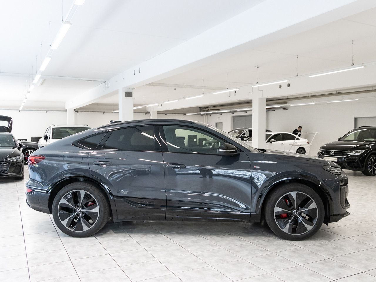 Audi Q6 e-tron - Bild 8