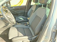 Fahrzeugabbildung Opel Astra K ST Elegance 1.2 Turbo, MATRIX, Navi, RFK