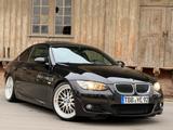 BMW 330i Coupé - M-Paket, Shadowline, Volleder,  - BMW 330: Coupe, 330i
