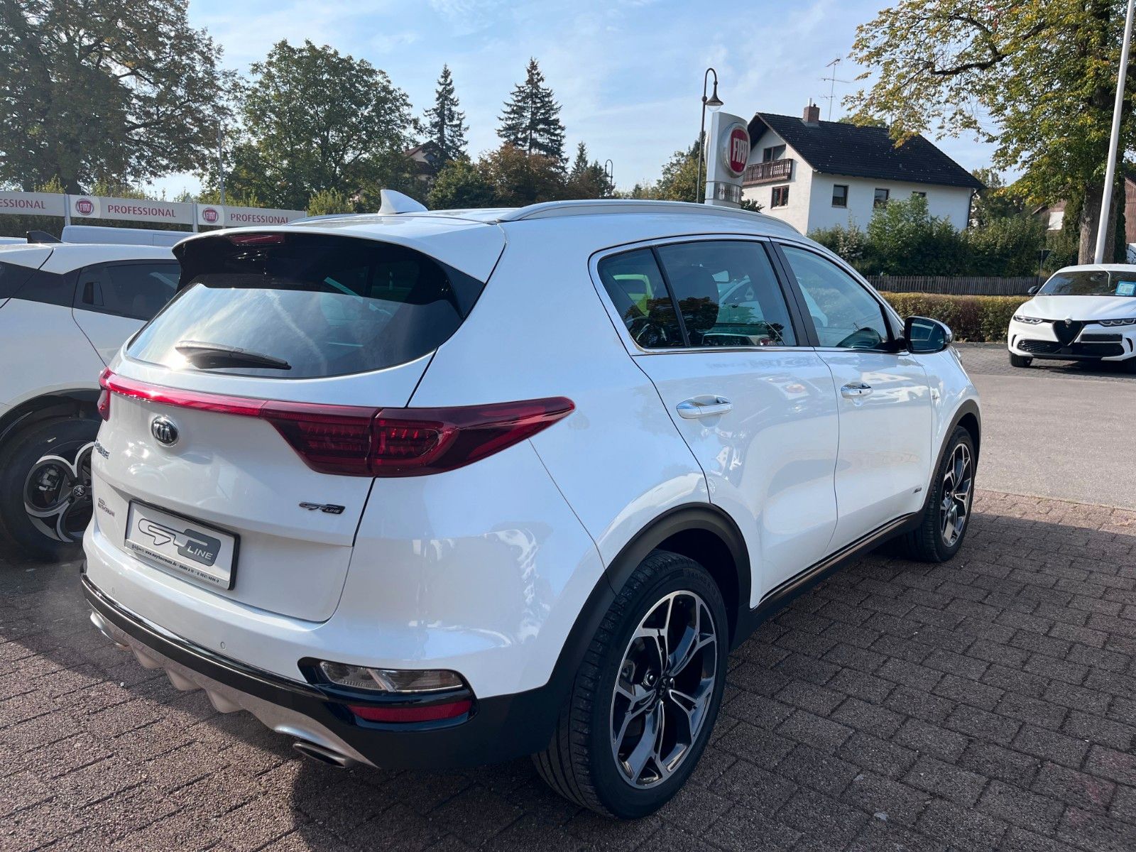 Fahrzeugabbildung Kia Sportage GT-Line 4WD TOP LEDER NAVI uvm.
