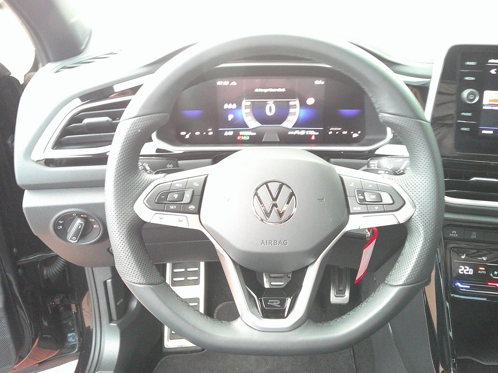 Volkswagen T-Roc - Bild 11