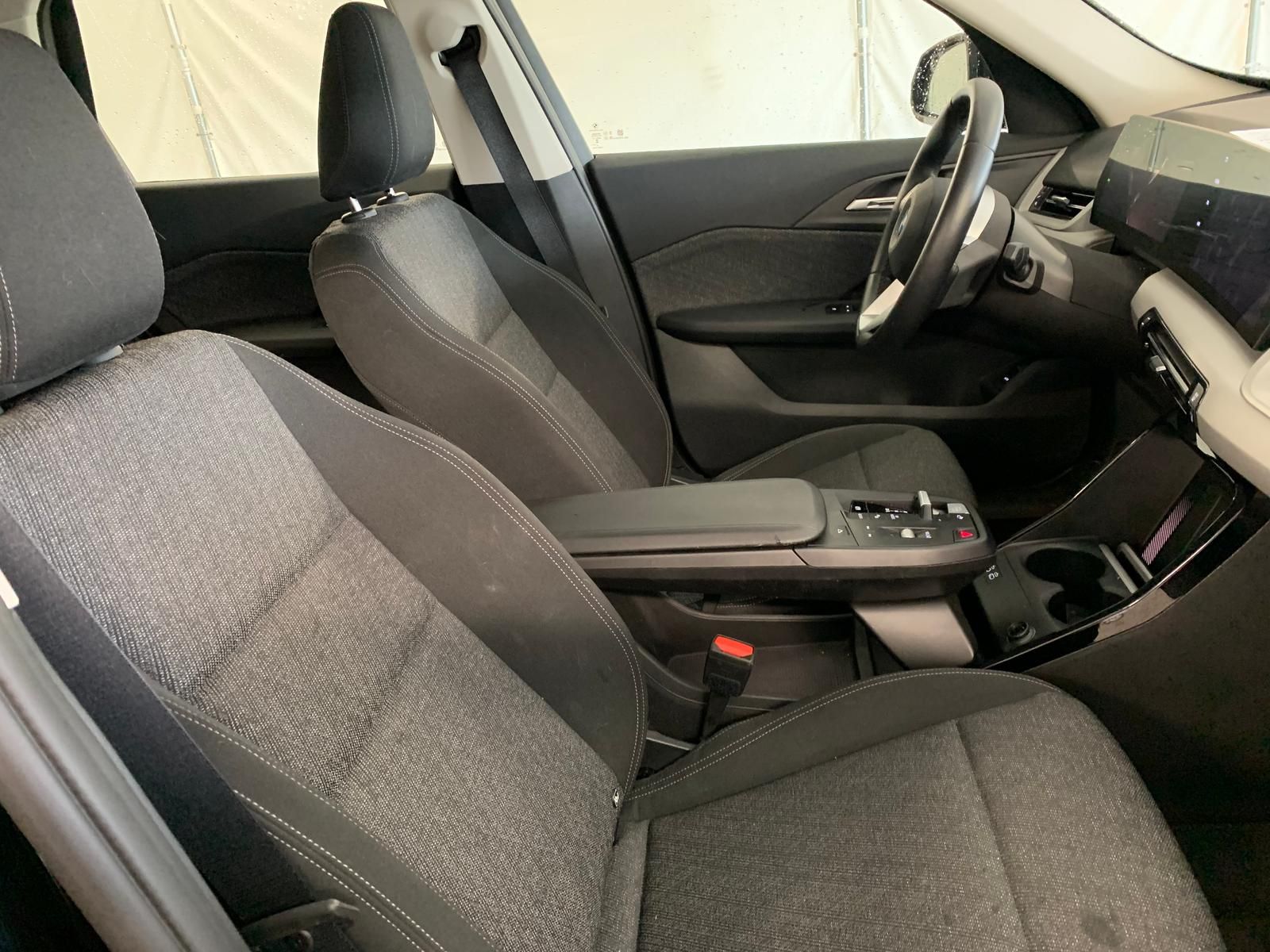 BMW X1 23d xDrive NAVI/AHKLED/DRIVING ASS foto 3