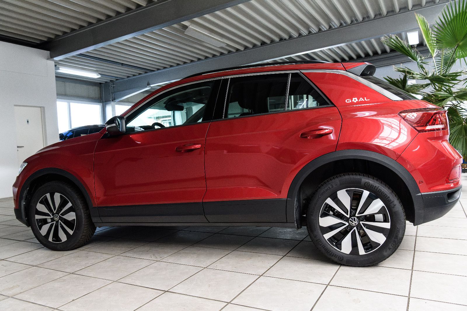Volkswagen T-Roc Goal 1.0 TSI LED NAVI ACC SHZ APP foto 5