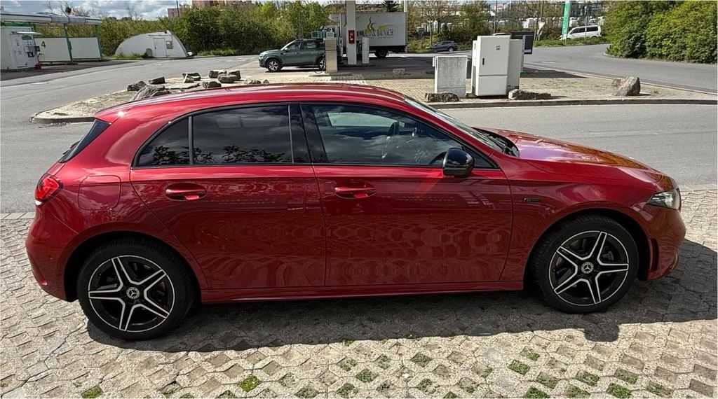 Image of Mercedes-Benz A 250