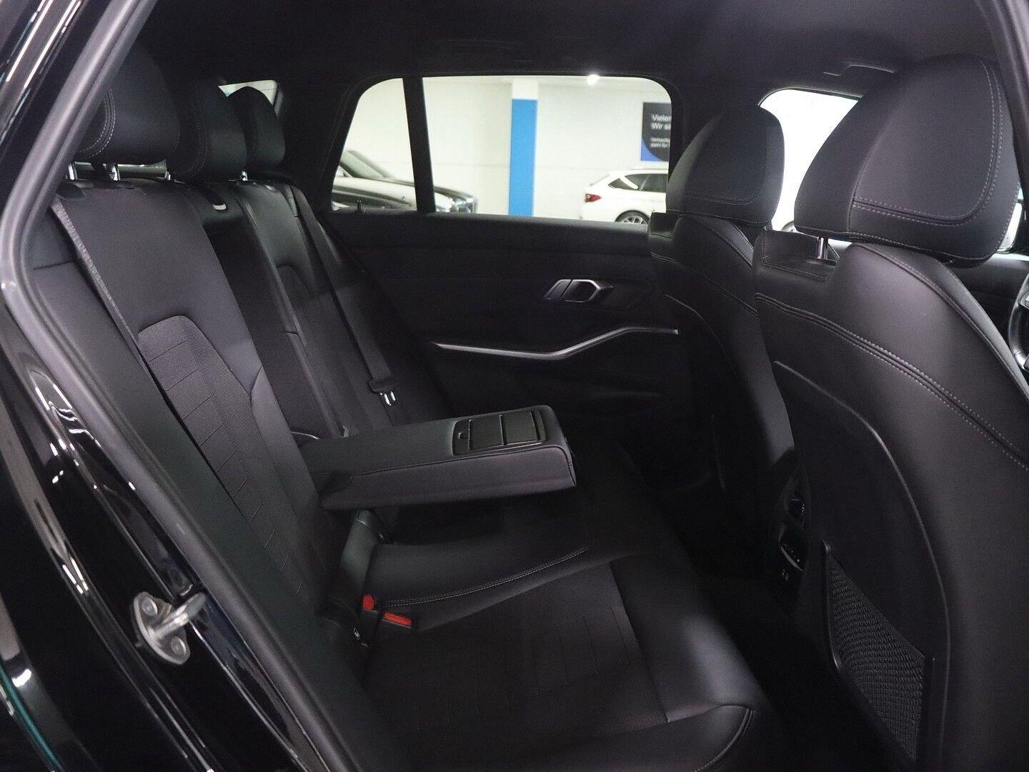 BMW 3 Series i Touring, миниатюра 7