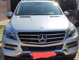 Mercedes-Benz ML 350 BlueTEC 4MATIC - - Mercedes-Benz ML 350: Bluetec