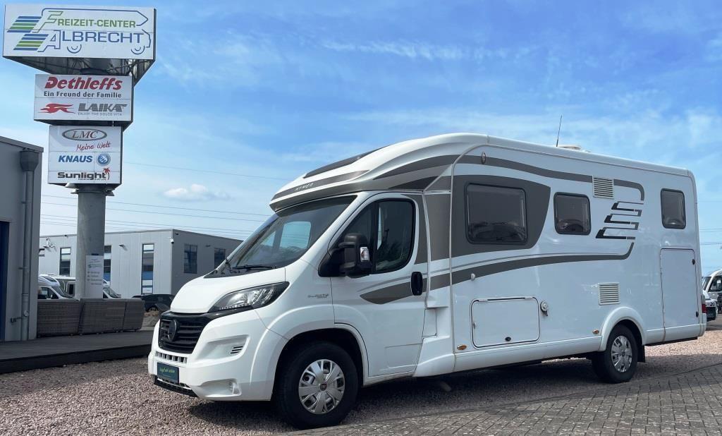 HYMER / ERIBA / HYMERCAR Tramp SL 588 1.Hand/Hubstützen/Solar