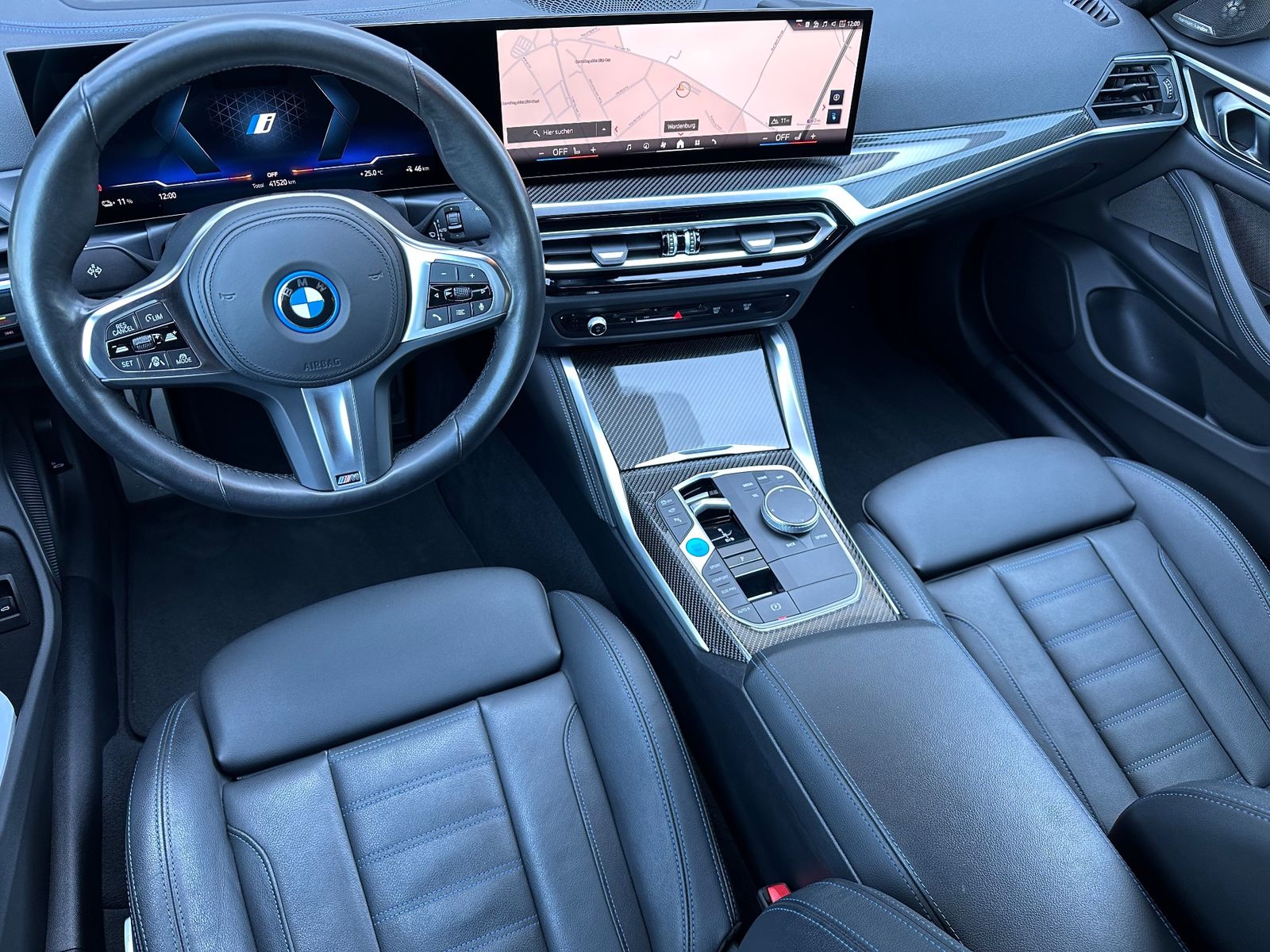 Fahrzeugabbildung BMW i4 eDrive40 Gran Coupe M-Sport NAV+LED+KAM+ACC