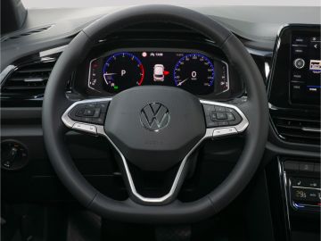Volkswagen T-Roc Style 1.5 TSI DSG PANO MATRIX-LED