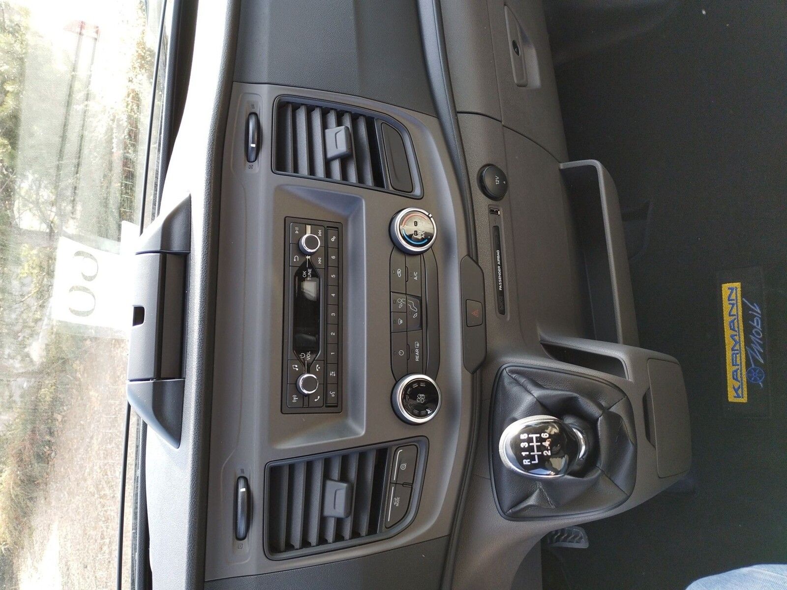 Fahrzeugabbildung Karmann Dexter 4x4 DE 560 AW Allrad 4x4, Rückfahrkamera