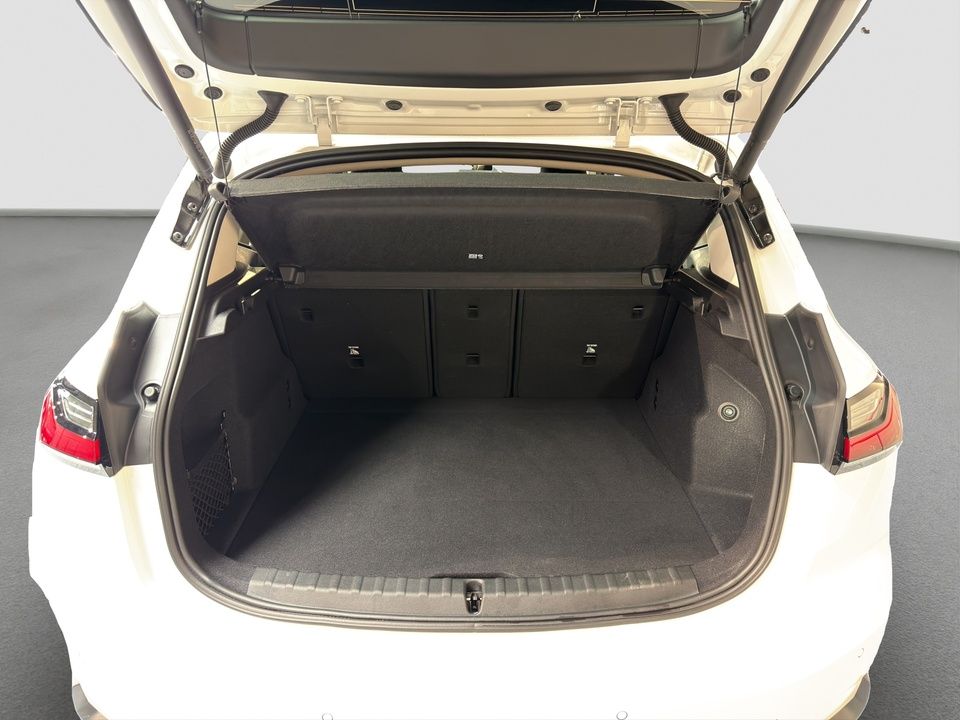 BMW 220 Active Tourer - Bild 16