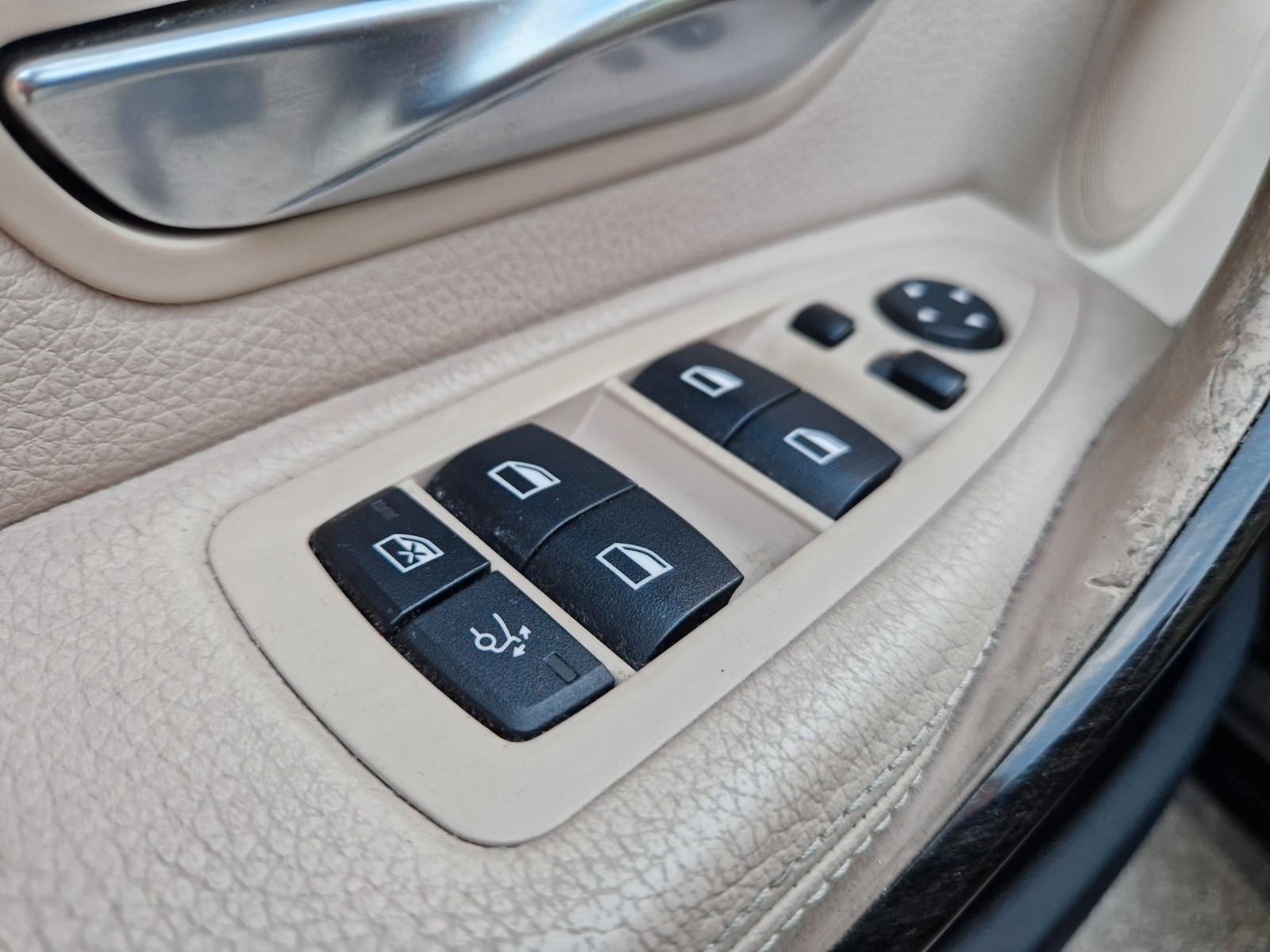 BMW 328i Gran Turismo*Xenon*Navi*Cam*Leder*Head-Up*