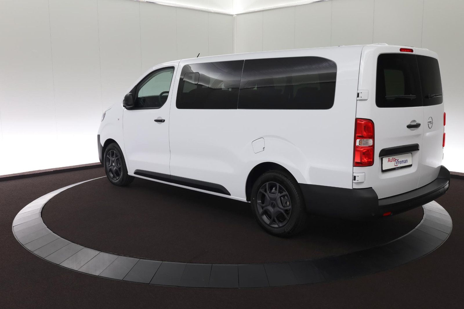 Opel Vivaro Kombi 9-Sitze L3 2.0D 177PS -Navi/Kamera/ imagem 3