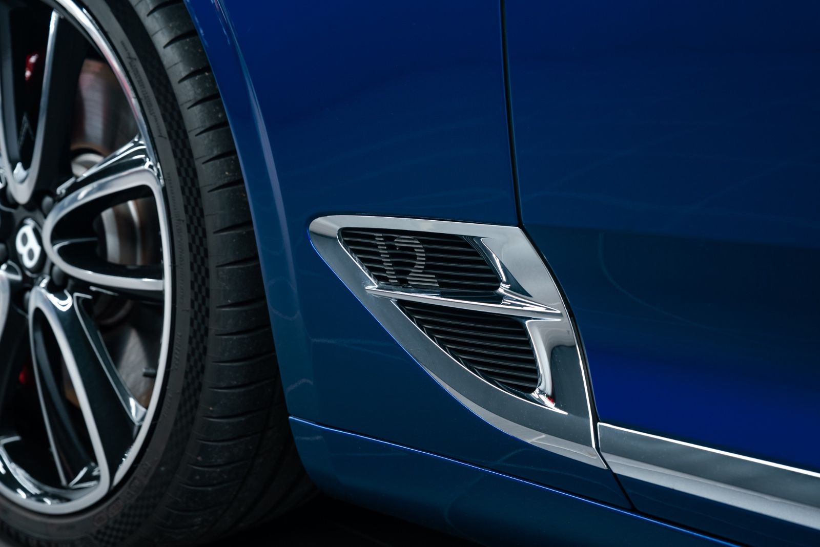 Fahrzeugabbildung Bentley Continental GT W12 FIRST EDITION/MULLINER/B&O