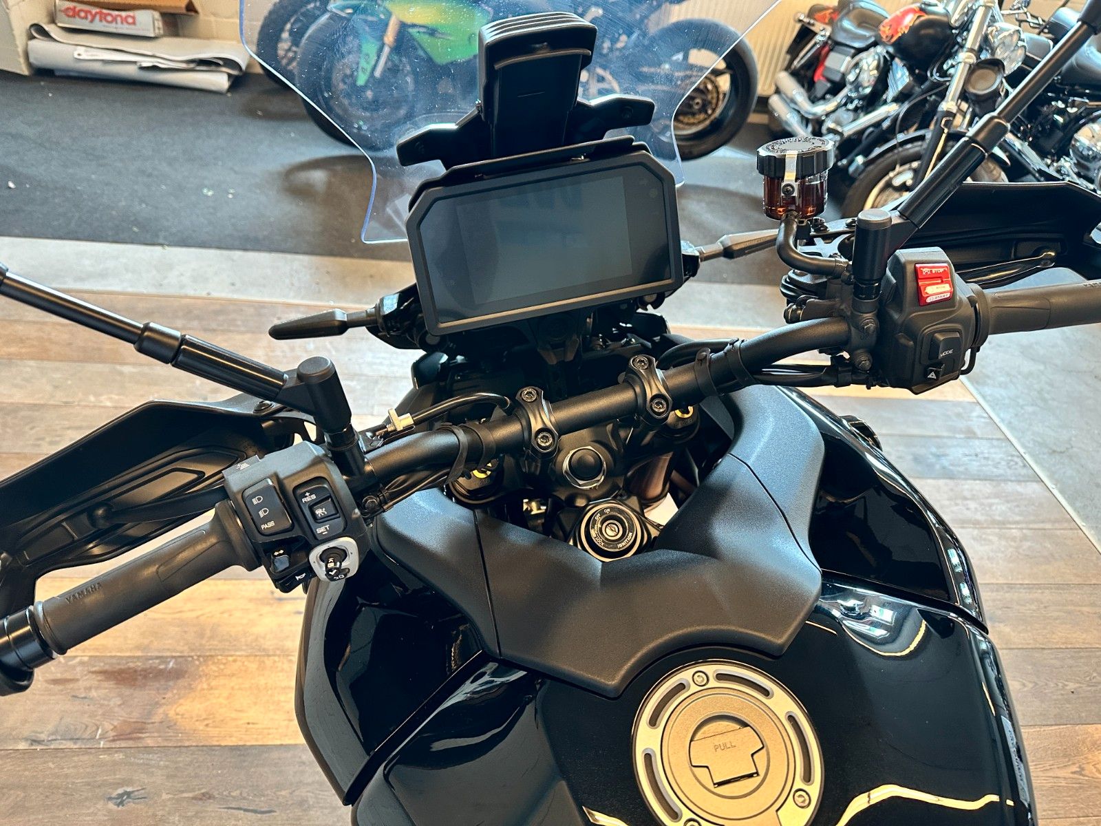 Fahrzeugabbildung Yamaha Tracer 9 GT+ inkl. Koffer | Nur 2.900km