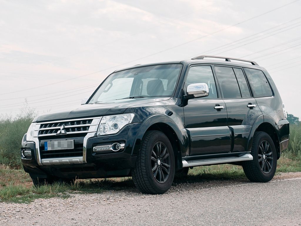 Image of Mitsubishi Pajero