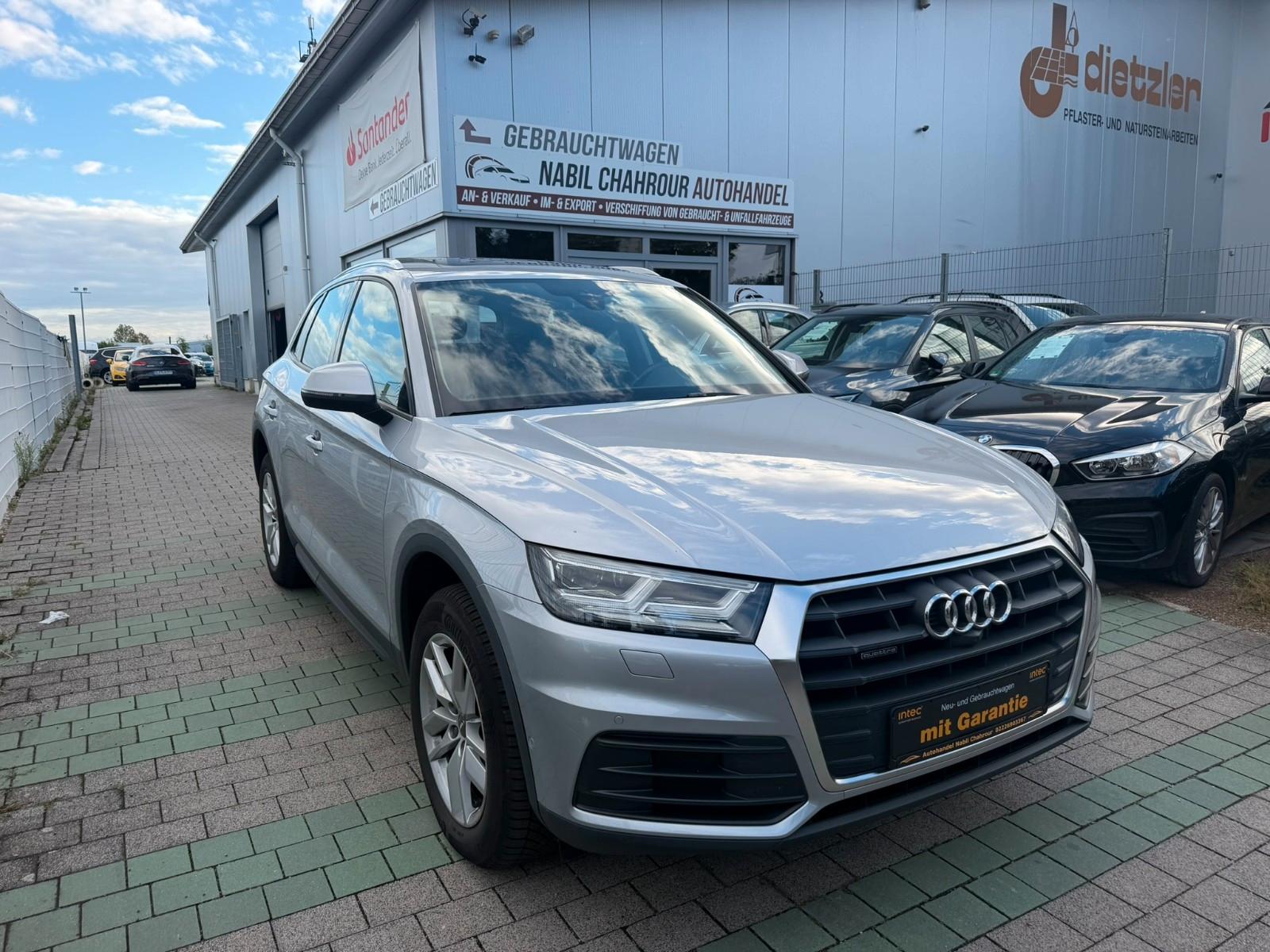 Audi Q5 40 TDI quattro Sport Panorama Navi Kamera PDC