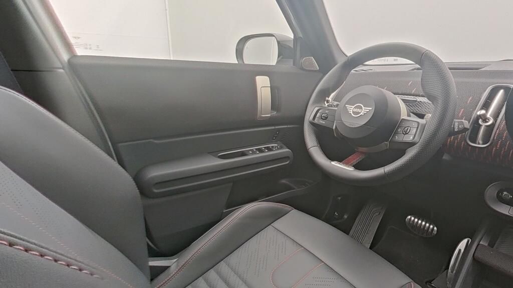 MINI John Cooper Works Countryman - Bild 11