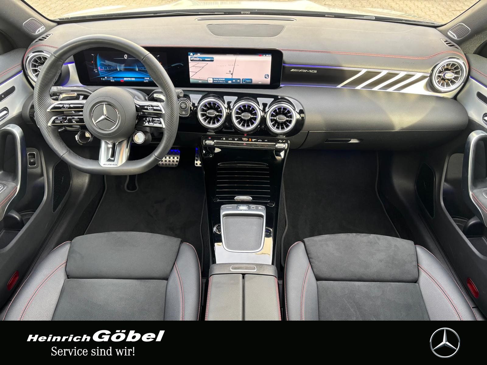 Fahrzeugabbildung Mercedes-Benz AMG CLA 35 4M PANO*BURMESTER*DISTRONIC*MEMORY*