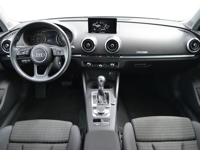 A3 Sportback Sport 1.0 TFSI S-tronic LED/17-ZOLL