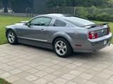 Ford Mustang GT - Ford Mustang aus 2007: Coupe