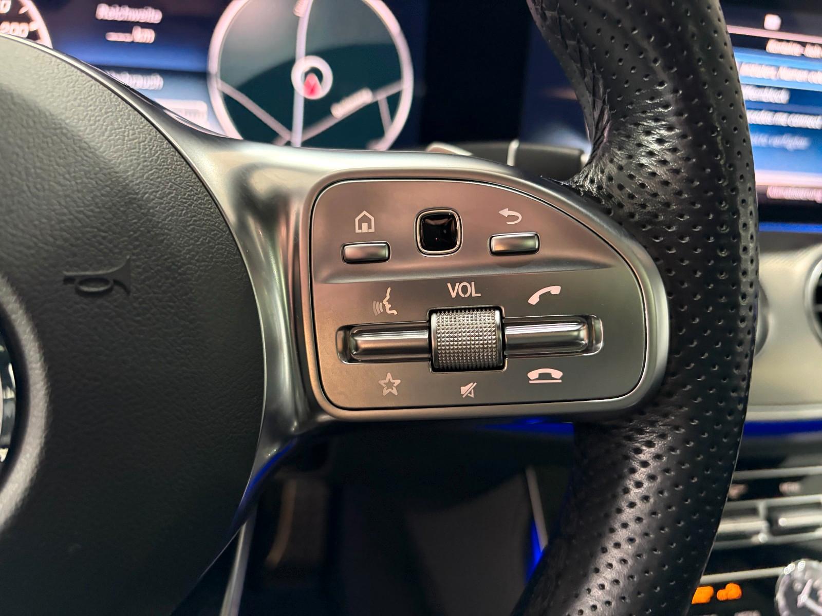 Mercedes-Benz E 200*AMG*Wide*Pano*Night*Distronic*360*LED*