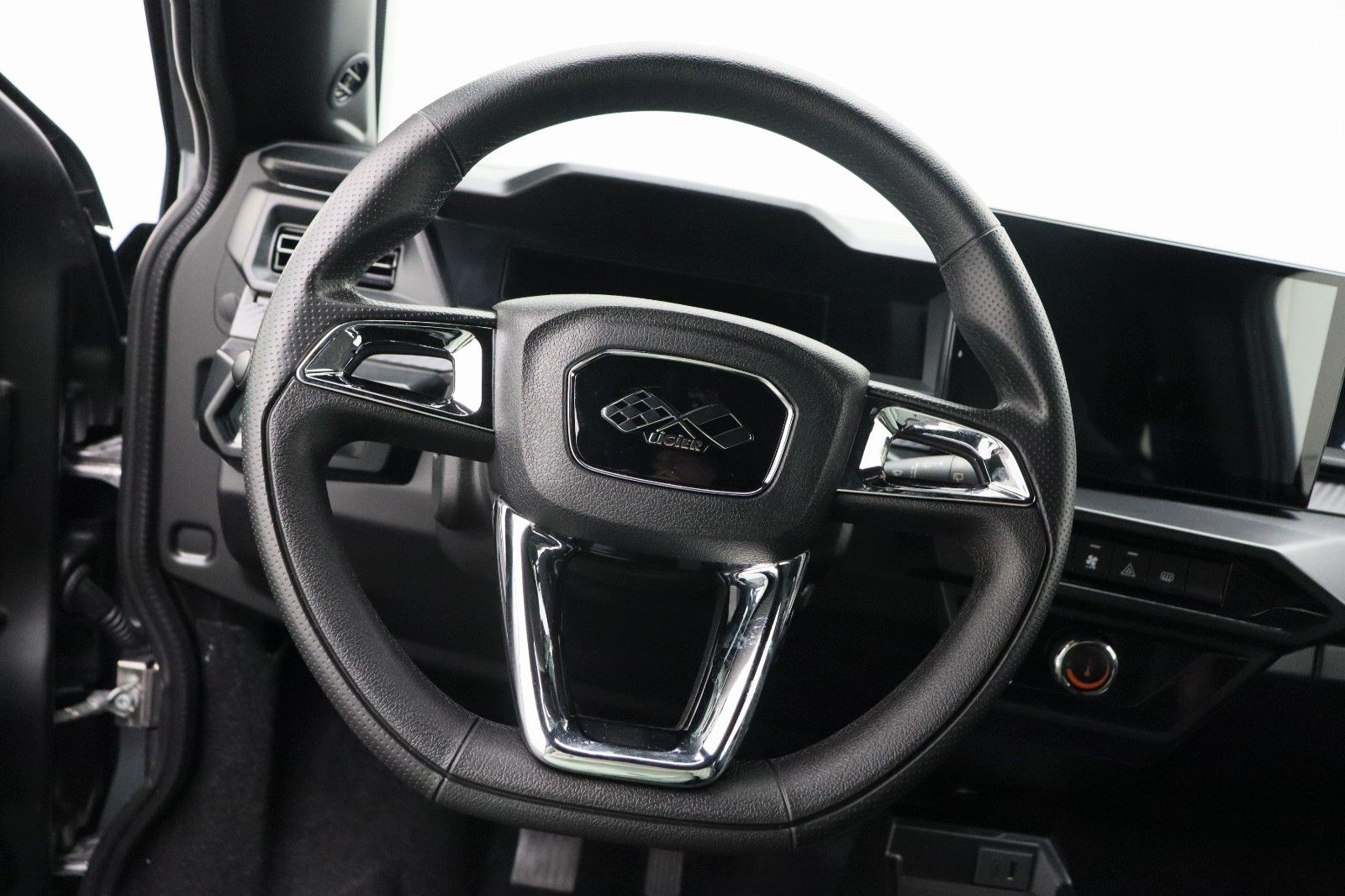 Fahrzeugabbildung Ligier JS50 Revo-D Elite *Fahren ab 15* SERVO
