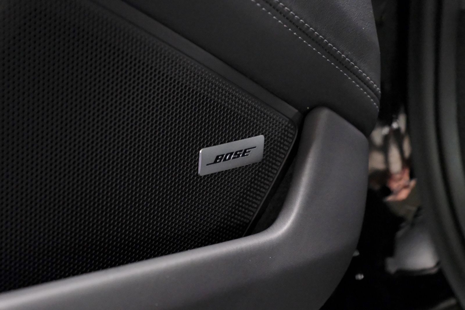 Porsche 911 Targa 4 GTS 50 Jahre Porsche Design Edition foto 18