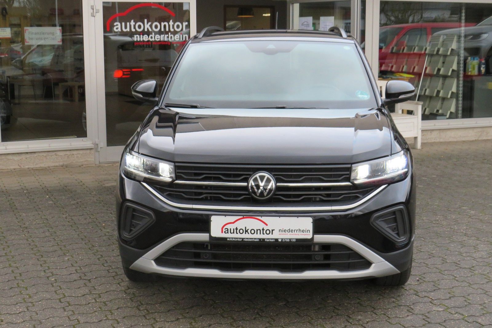 Fahrzeugabbildung Volkswagen T-CROSS DSG GOAL AHK PDC NAVI ASSISTENT-PA. 1.HD