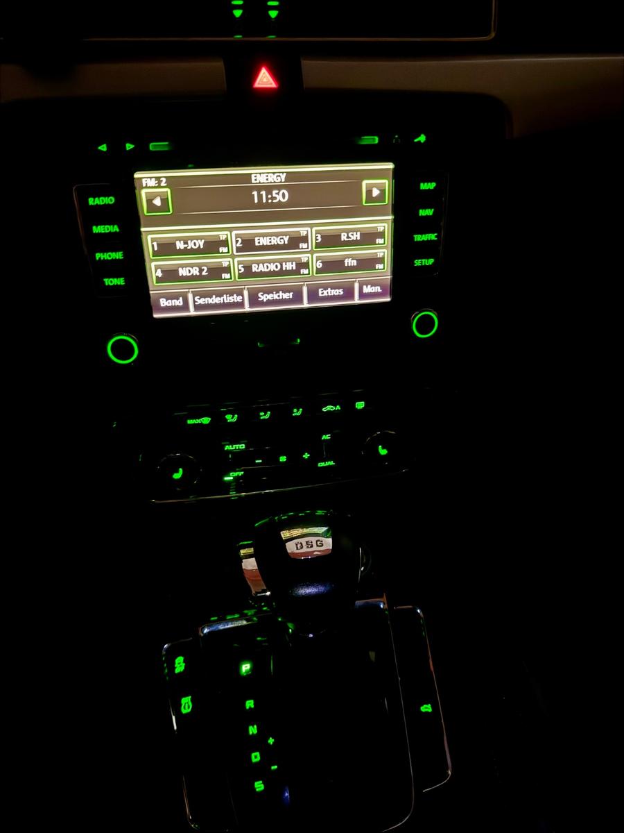 Skoda Superb 2010 — photo 8