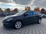 Peugeot 308 Pure Tech 1.2 Insp. u. Tüv Neu / Garantie ! - Peugeot 308 Gebrauchtwagen in München