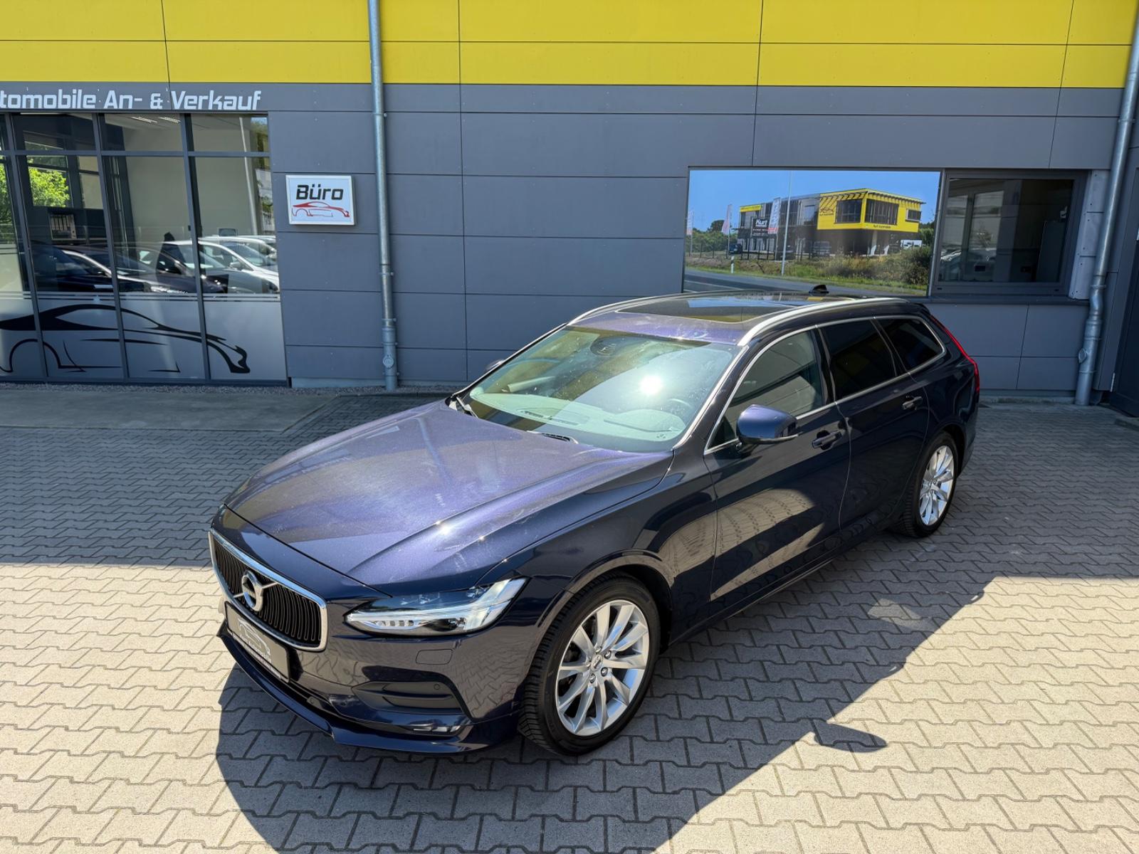 Volvo V90 Kombi Momentum/KAMERA/LEDER/AUTOMATIK/PANO/