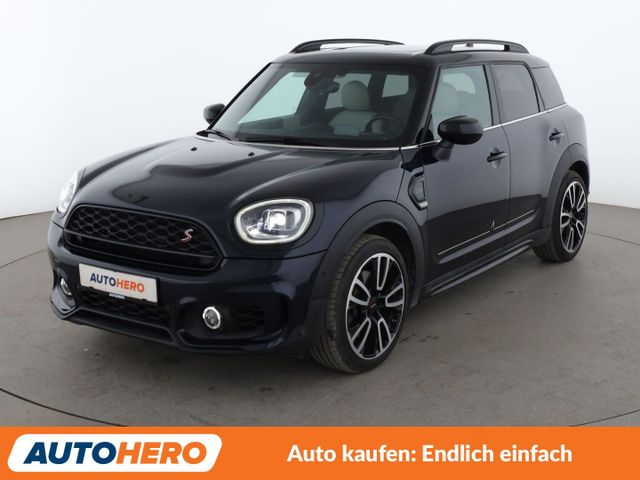 MINI Countryman Cooper S ALL4 John Cooper Works Trim