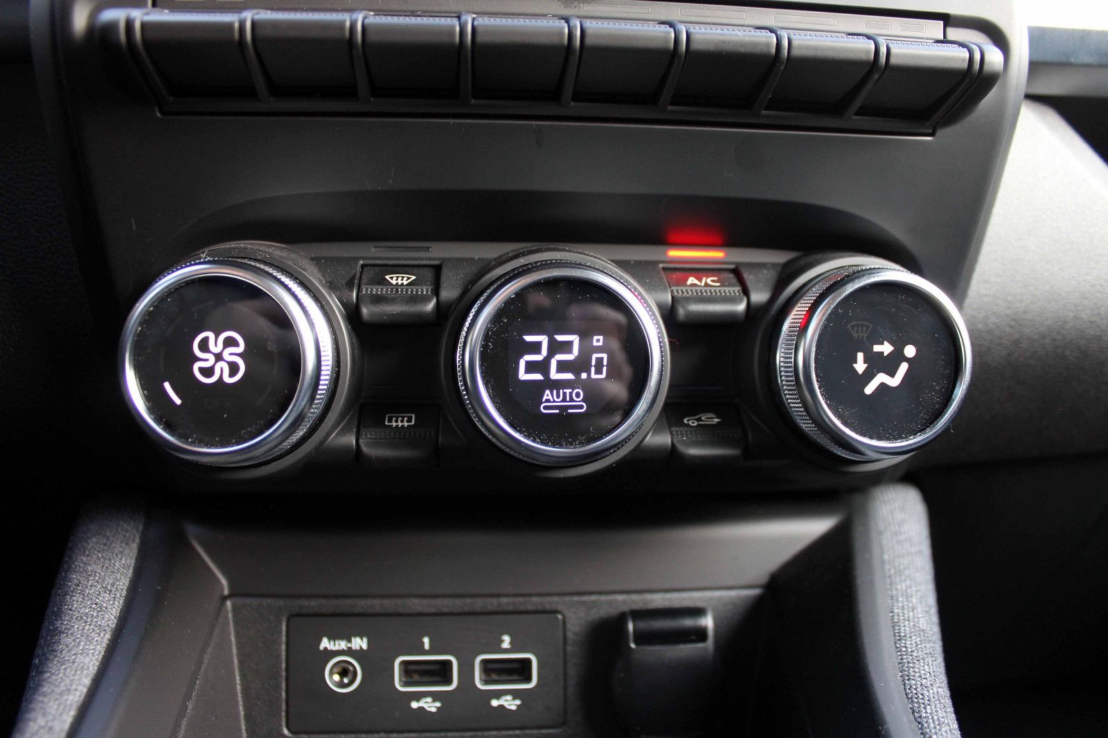 Fahrzeugabbildung Renault Zoe R135 Techno EV50 52kWh KAM PDC NAV SHZ LED