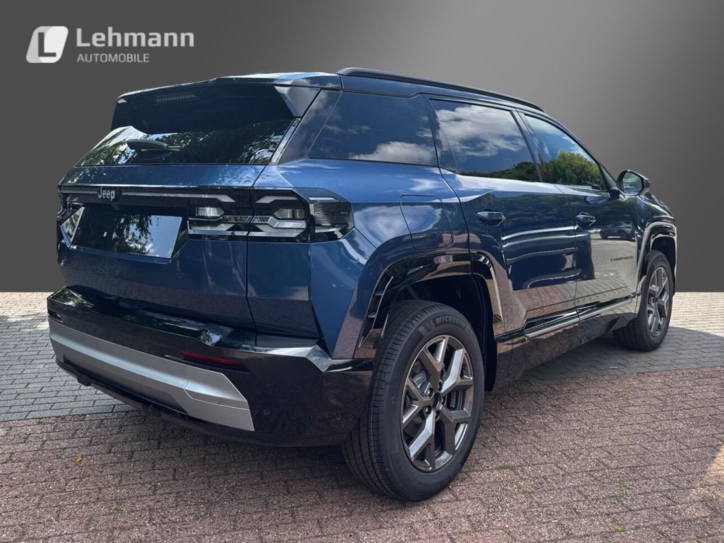 Fahrzeugabbildung Jeep Compass MY26 FIRST EDITION E-HYBRID PANO VOLL