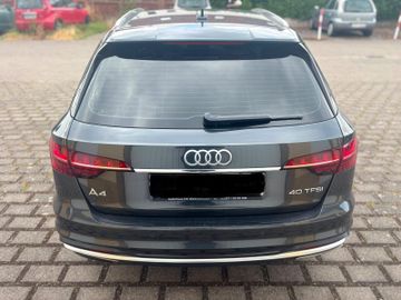 Audi A4 - 6