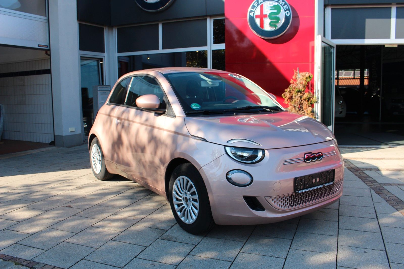 Fiat 500e CARPLAY/SOH 96,5% imagem 3