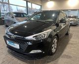 Hyundai i20 1.2 YES! Plus Navi-Kamera-P.dach-2.Hand - Hyundai i20: Schiebedach