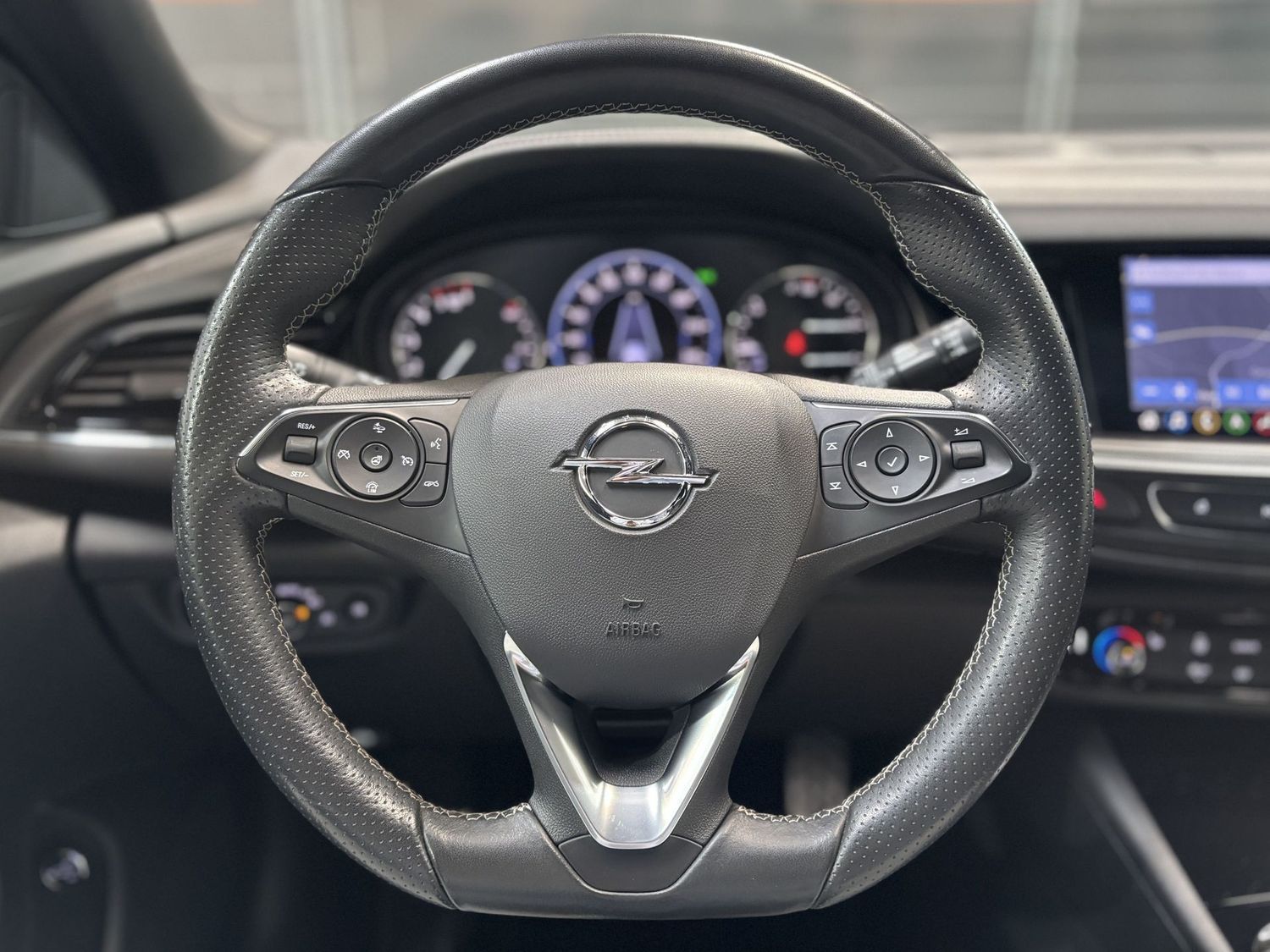 Fahrzeugabbildung Opel Insignia 2.0 CDTI Elegance#LED#Kamera#Spur