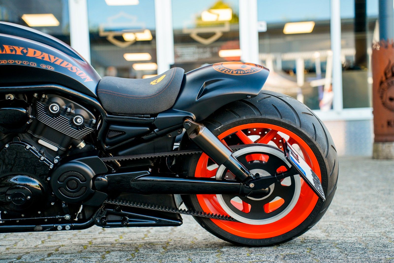 Fahrzeugabbildung Harley-Davidson VRSDCX Night Rod Special - BBC Dragbar AIRRIDE