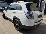 Chevrolet Captiva 2.2 D LTZ 4WD *7-SITZER*Getriebe fehler! - Chevrolet in Hannover