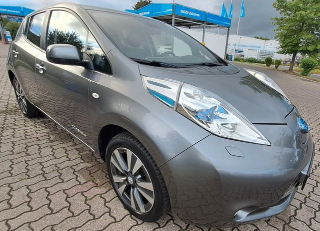 Nissan Tekna Leder Navi Bose 360°Kam K-less LED Wärmepu