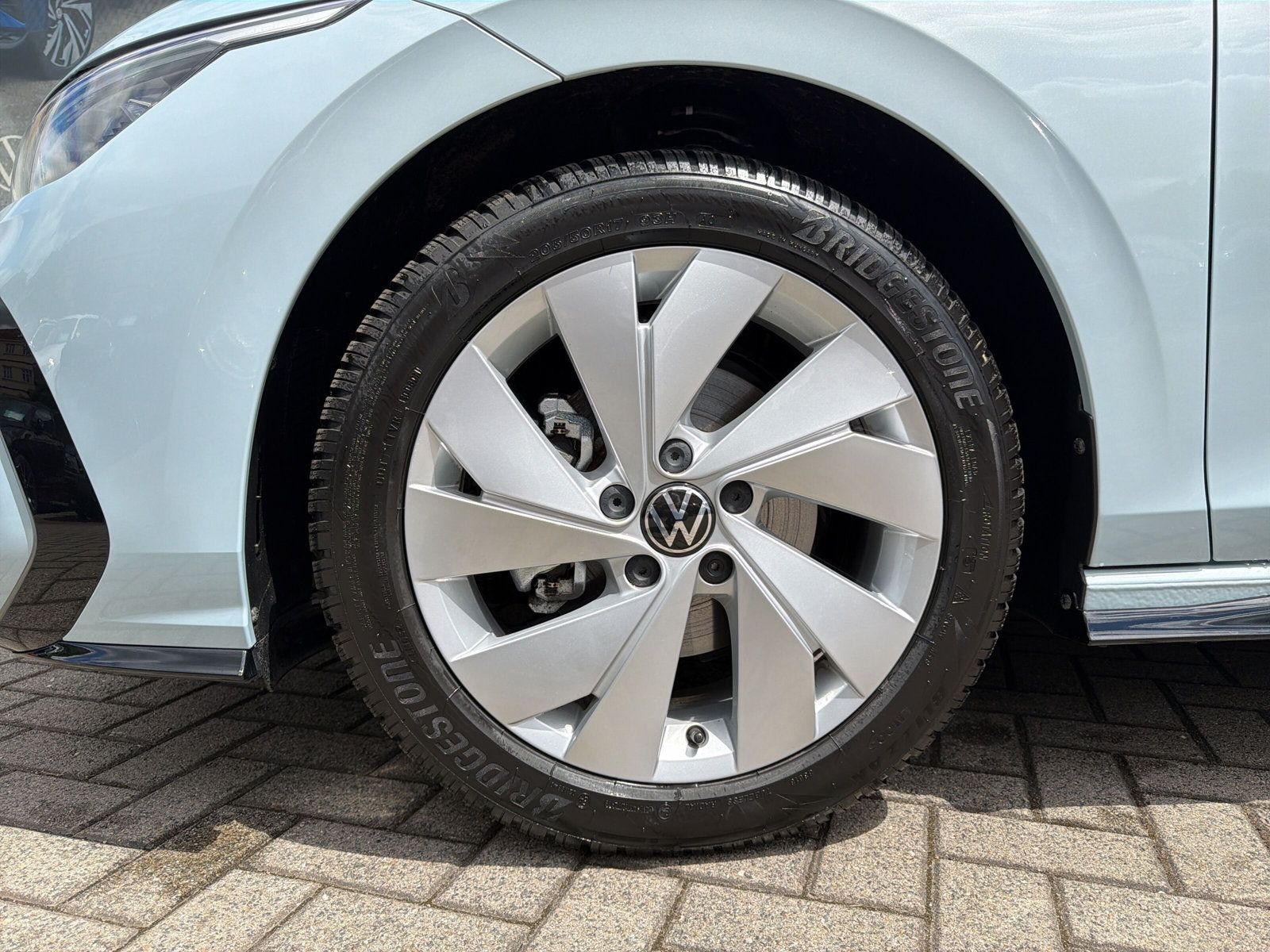 Volkswagen Golf - Bild 9