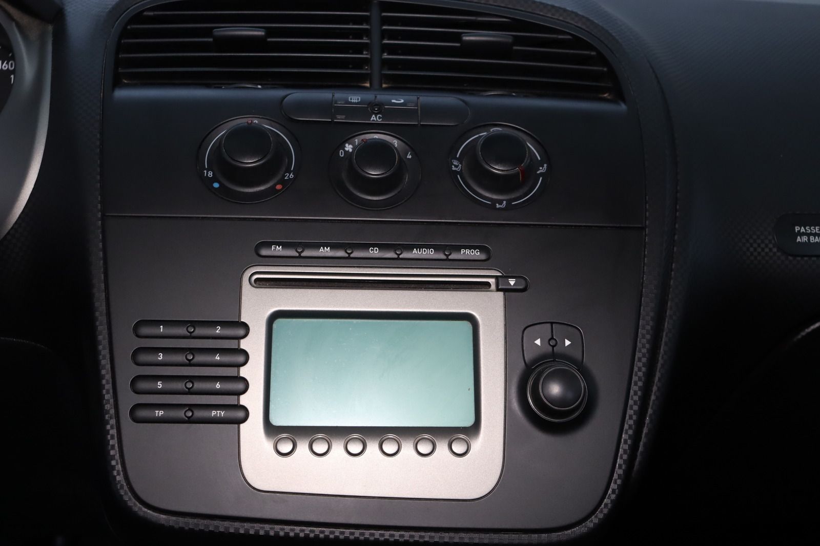 Fahrzeugabbildung SEAT Altea 1.6 * Klima * Einparkhilfe