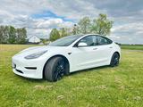Tesla Model 3 Hinterradantrieb RWD mit Performance ALU - Tesla Model 3 in Köln